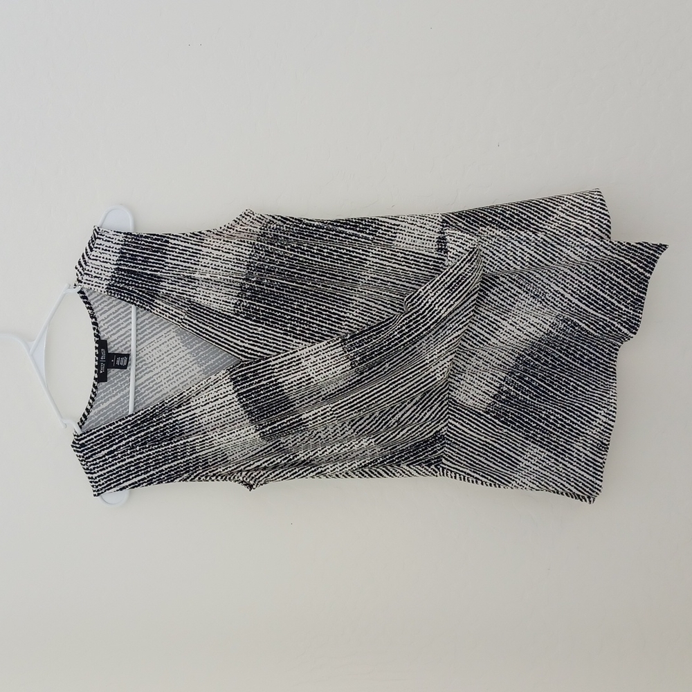 White House Black Market Blouse